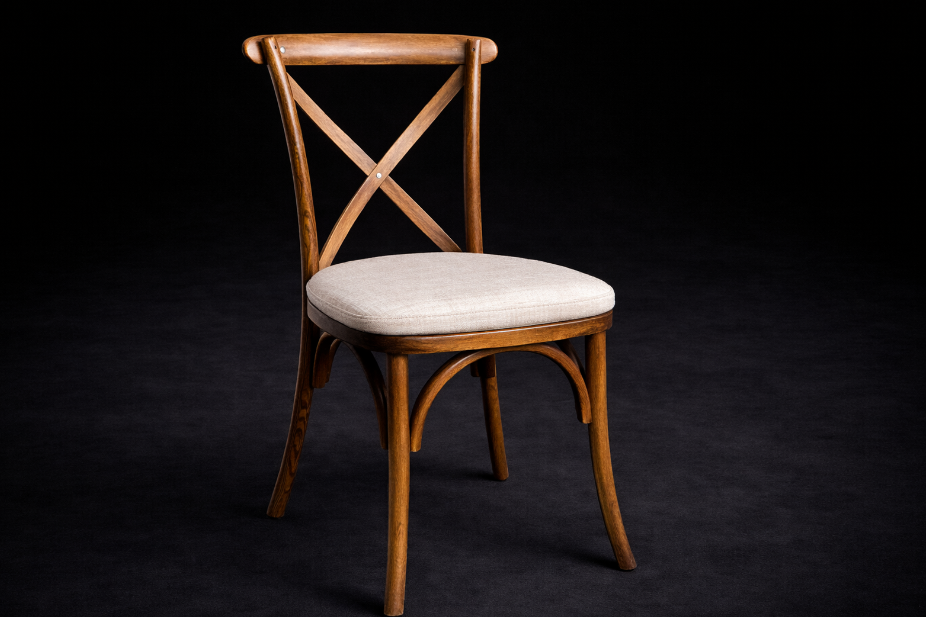 Crossback-Stuhl mieten