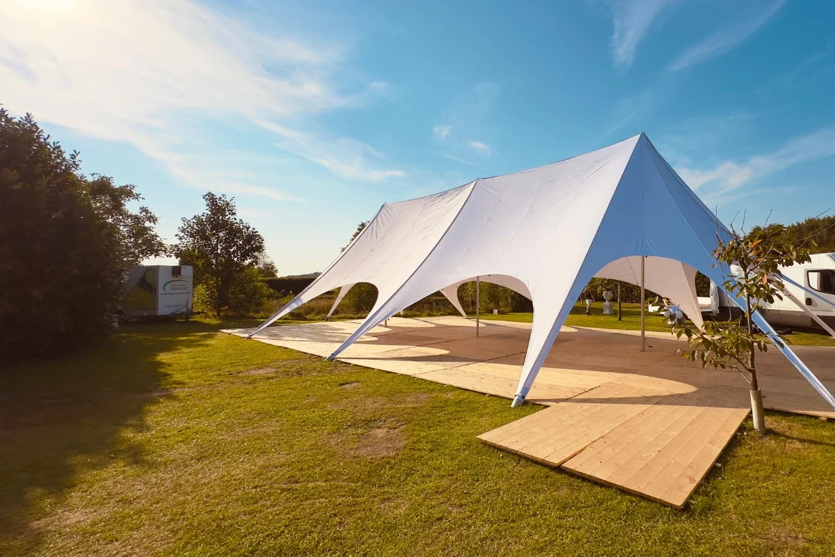 Sternenzelt EmsEvents mit Holzboden Zeltvermietung